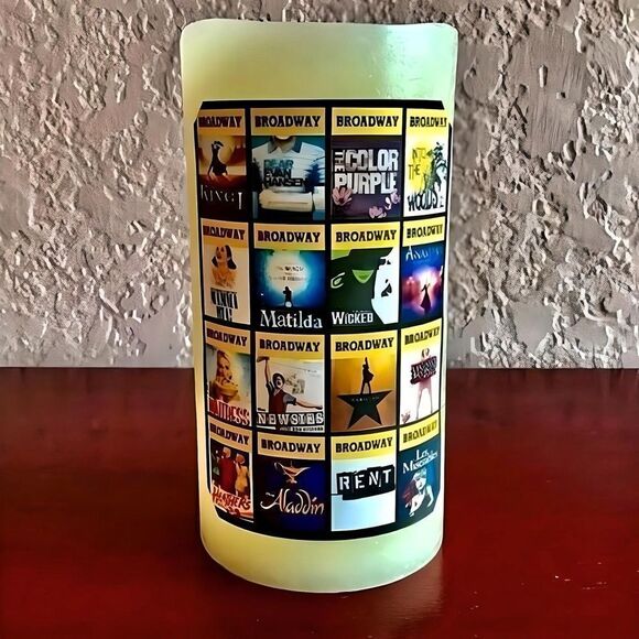 Broadway Musical Theatre Flameless Candle w Timer - Picture 1 of 6